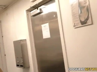 Tantalizing Honey Keisha Grey Shows Off Her Pussy